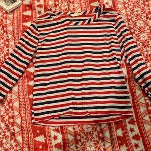 Long sleeve crop top